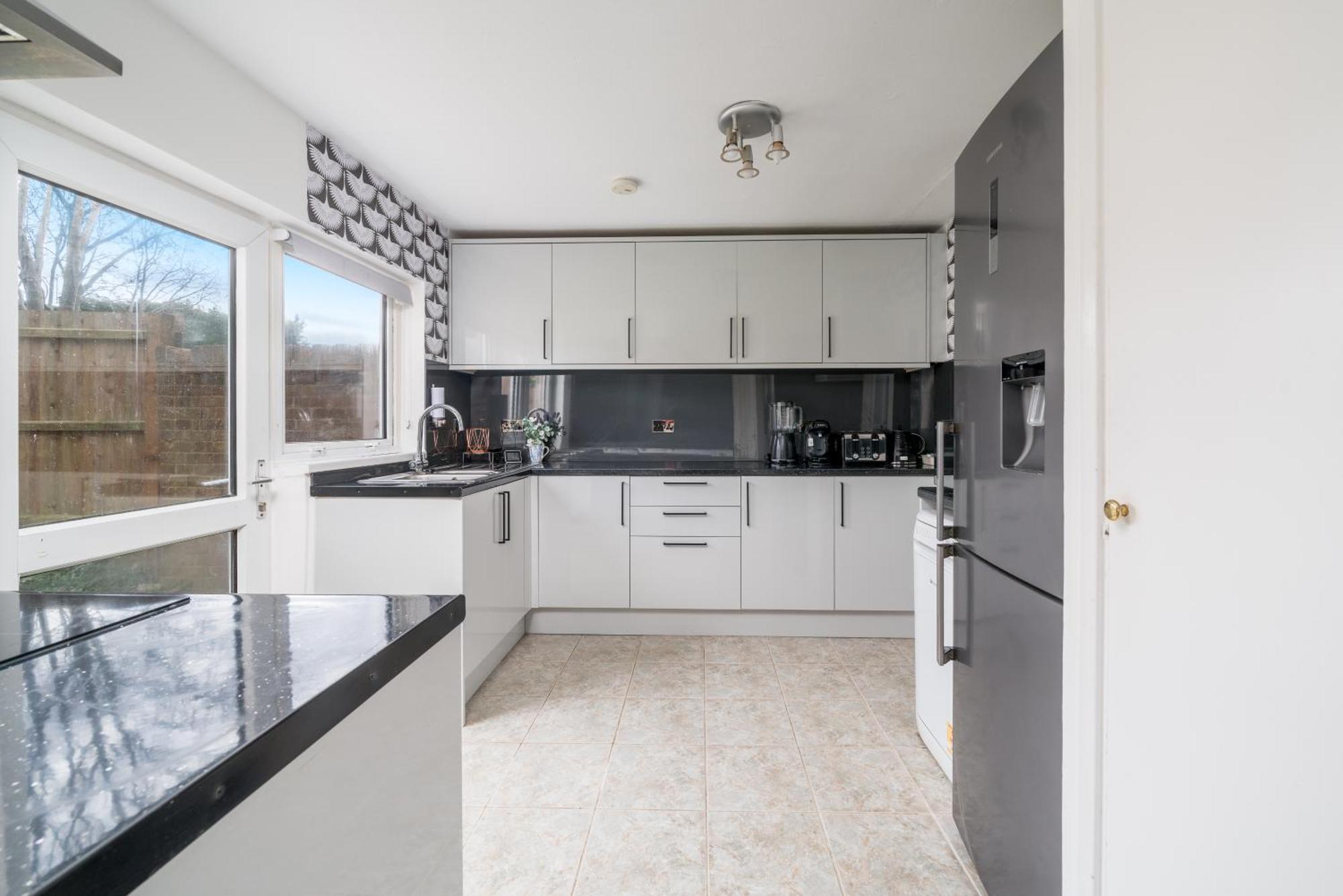 Skyvillion-Stevenage Amazing 3Bed House, Garden, Free Off Street Parking For 2 Cars, Wifi Apartment Exterior foto